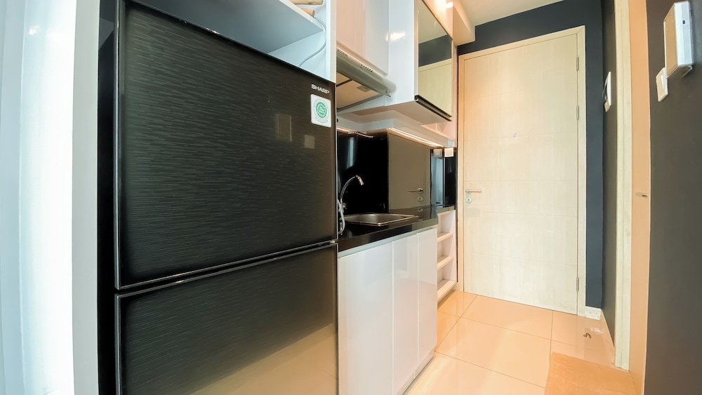 Spacious 1BR at Tree Park City BSD Apartment
