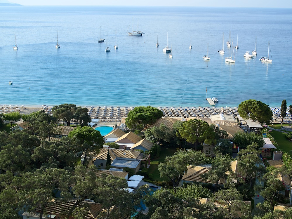 Hotel Parga Beach Resort - Image 1