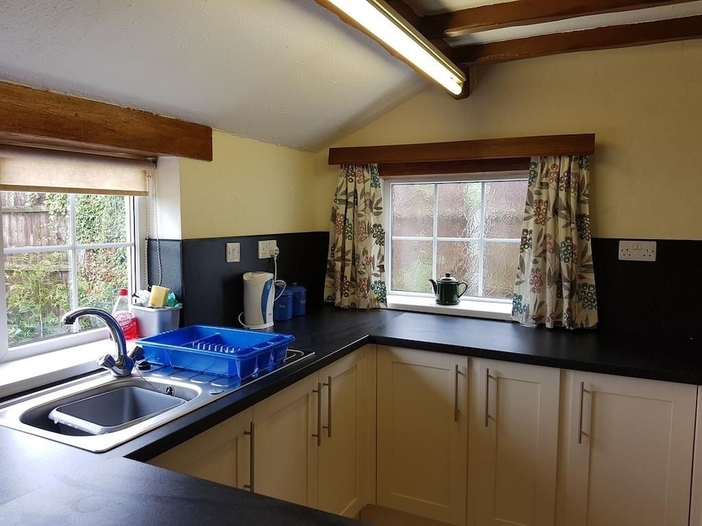 Oak Cottage view 5
