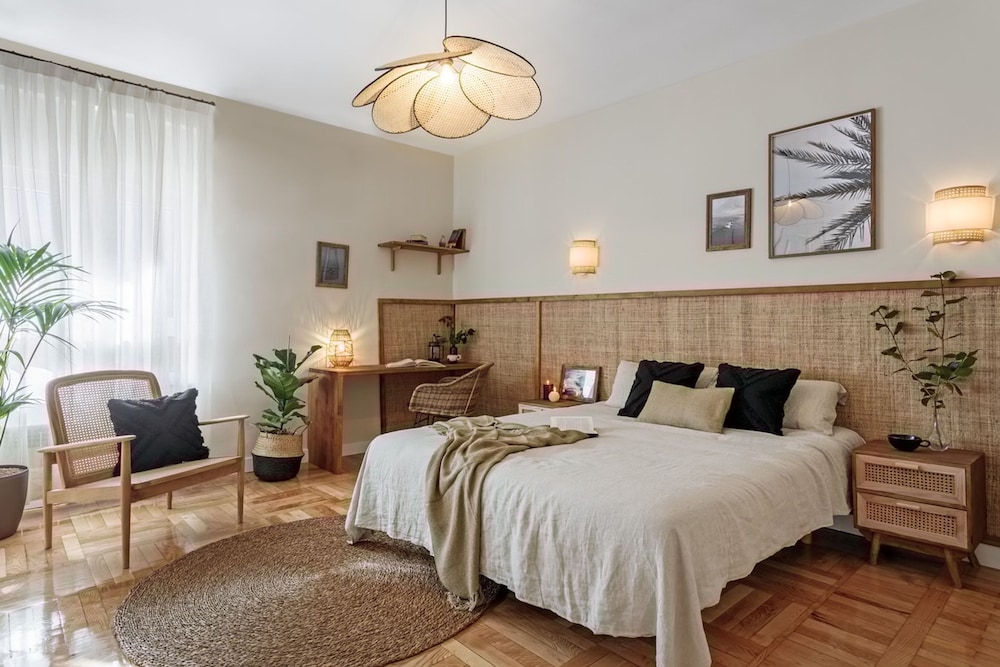 Laut - 3 Bedrooms and Terrace in Almagro