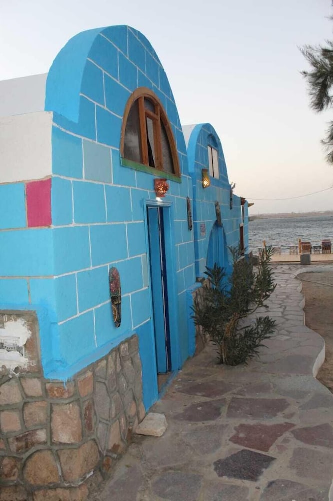 Ajilika view 3