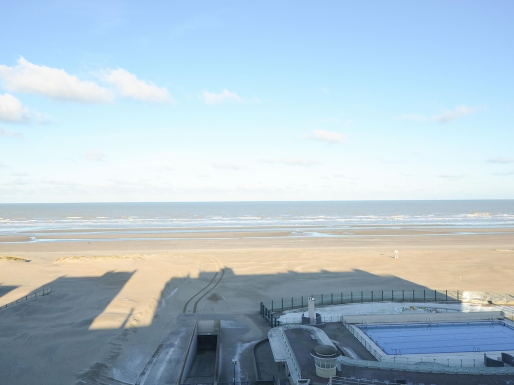 Apartment on Belgian Coast With Sea Views