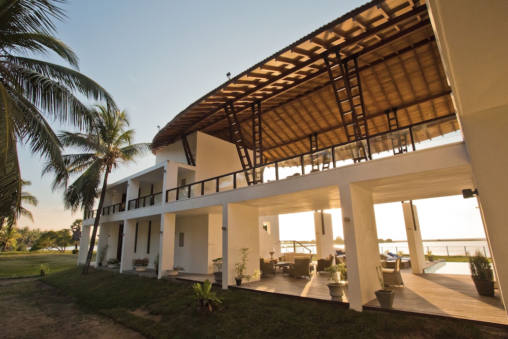 Villa Santé by The Serendipity Collection