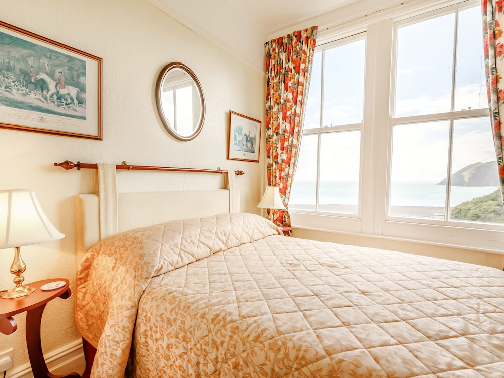 Clooneavin Apartment 3 view 2
