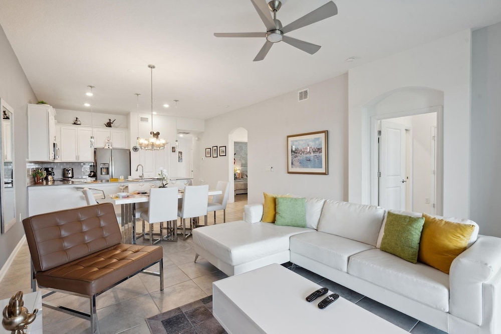 ChampionsGate Resort 2 Bedroom Game Room Condo 2 Condo