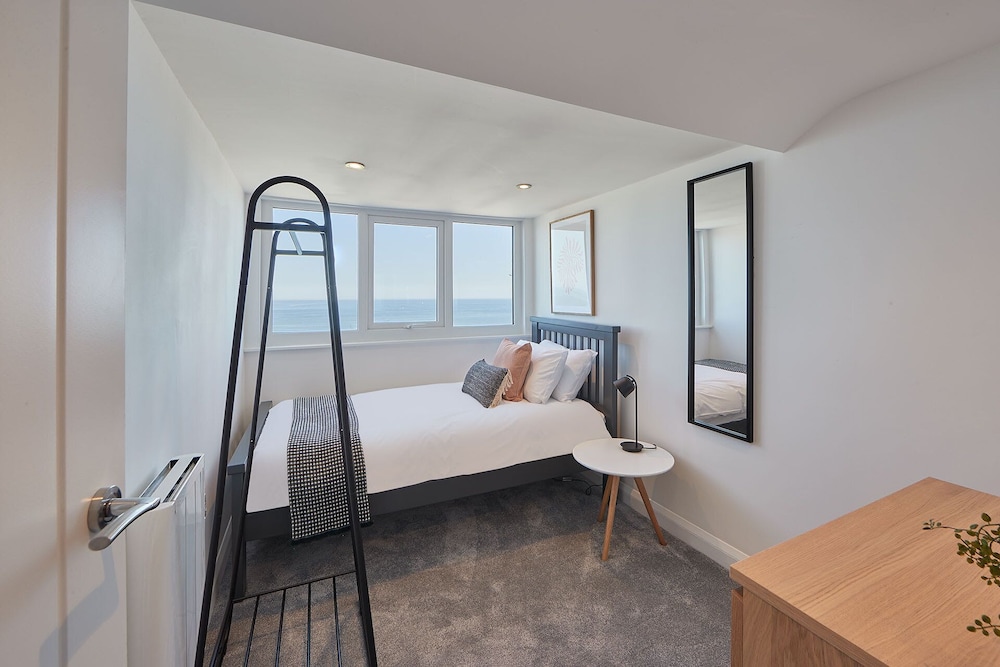 Host Stay Penthouse Pier View view 4