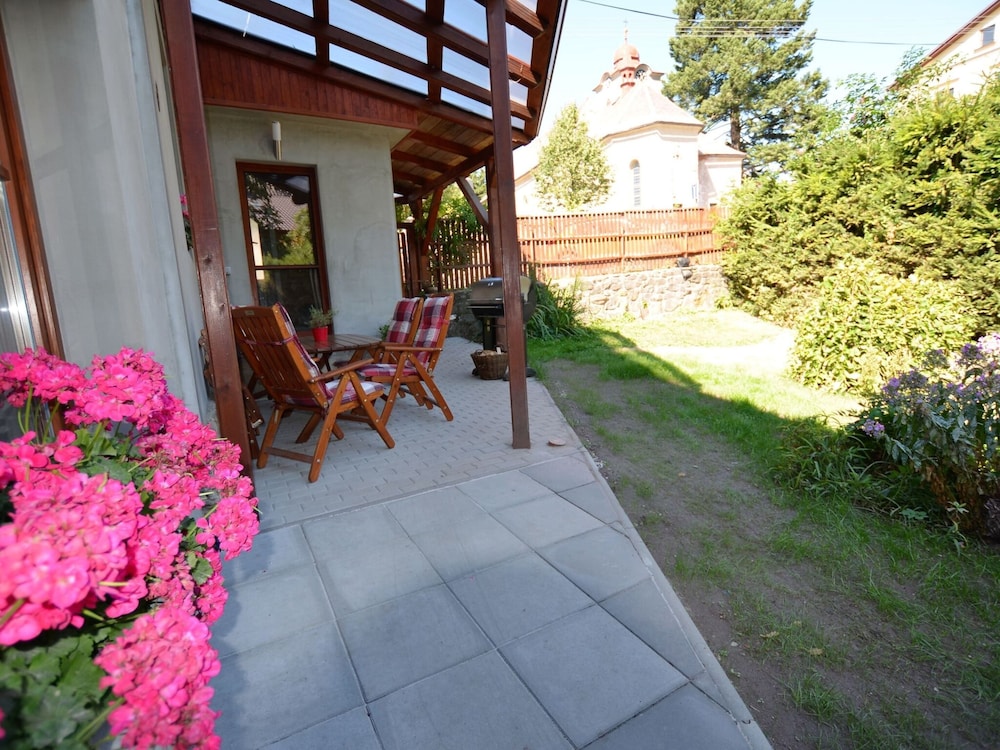 Modern Holiday Home in Cerny Dul With Private Garden