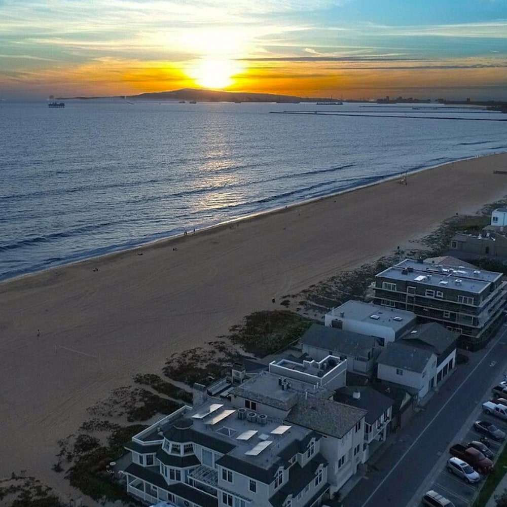 3 Bedroom 2 Bath Beachfront Home view 2