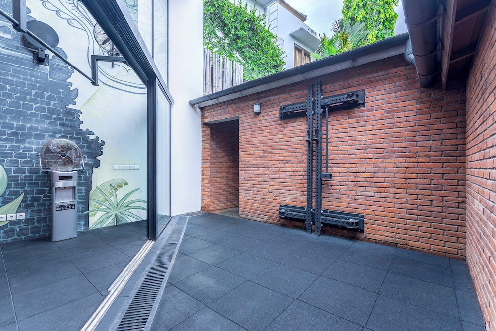 Bon Ton Villa By Betterplace