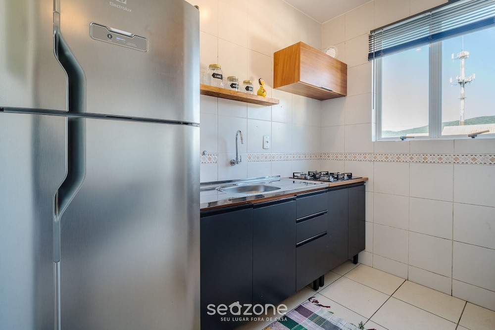 Apartment With Balcony in Lagoa Pir0014