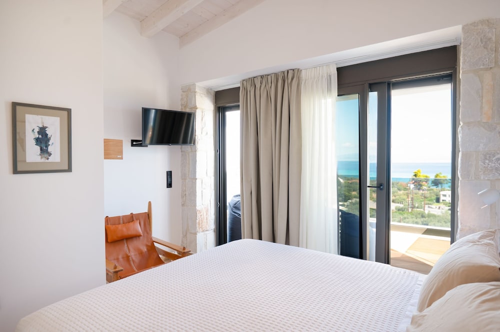 Olive Grove Panorama Suite Exi