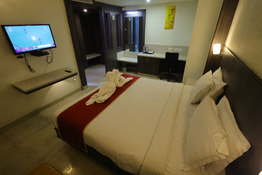 Breeze Palace