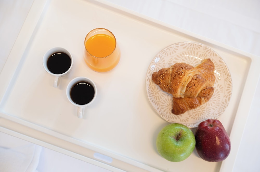 Cardamilia Suites