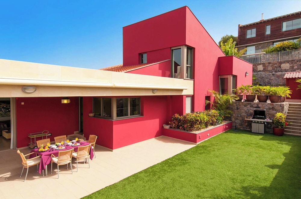 Villa Piedra Amarilla