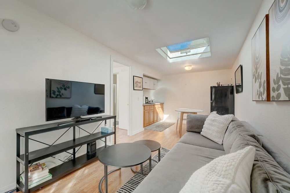 @ Marbella Lane -cozy 1BR Studio in Palo Alto Dwtn