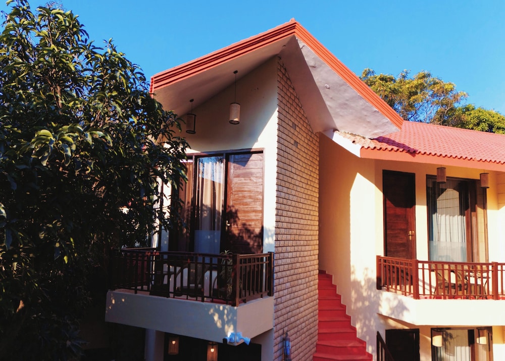 The Whispering Oaks Corbett