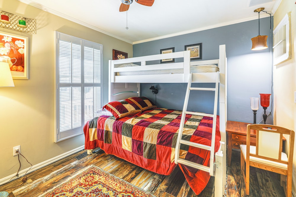 Family Home w/ Private Pool & Hot Tub in Lewes