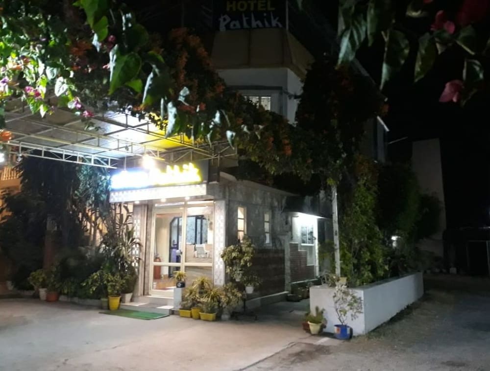 Hotel Pathik