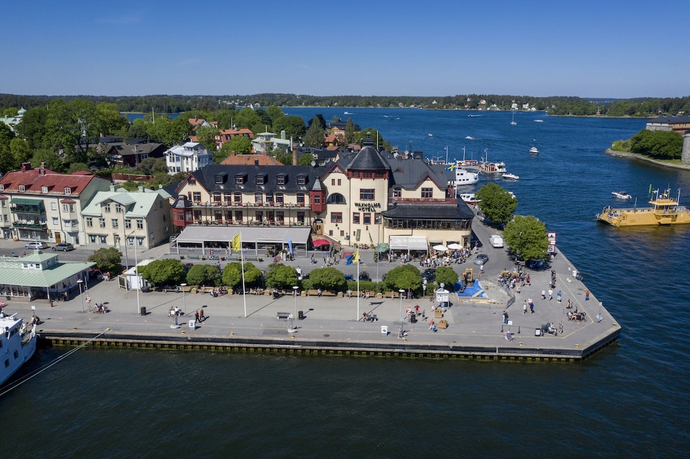 Hotel Waxholms Hotell - Image 1