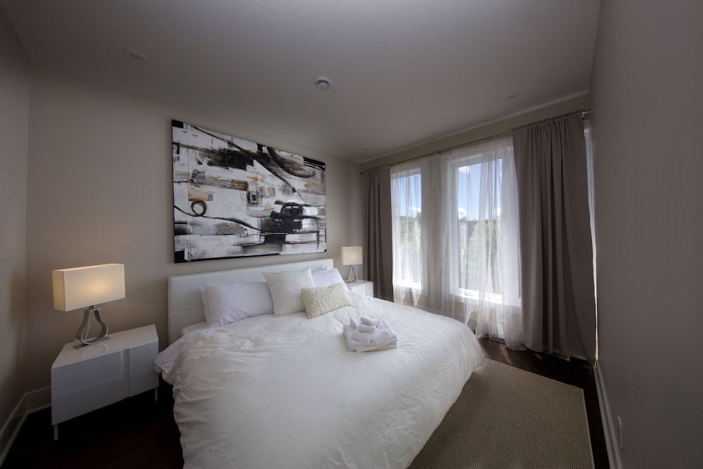 Parc Avenue Lofts
