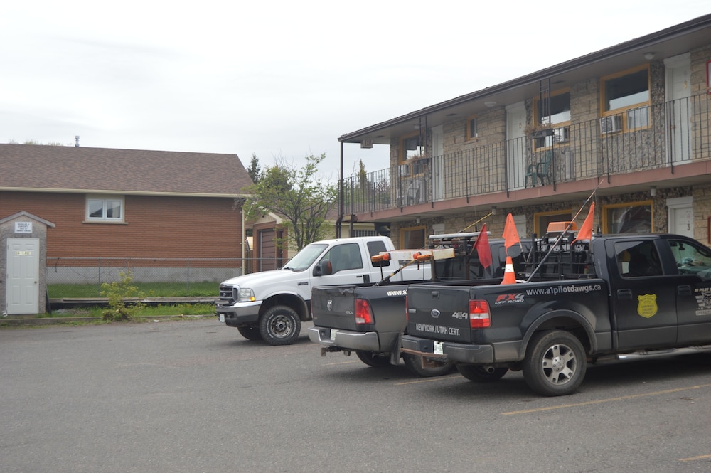 Thunder Bay Vacations - Modern Motel - Property Image 8