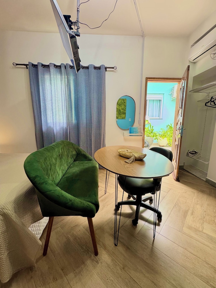 Prado Guest House