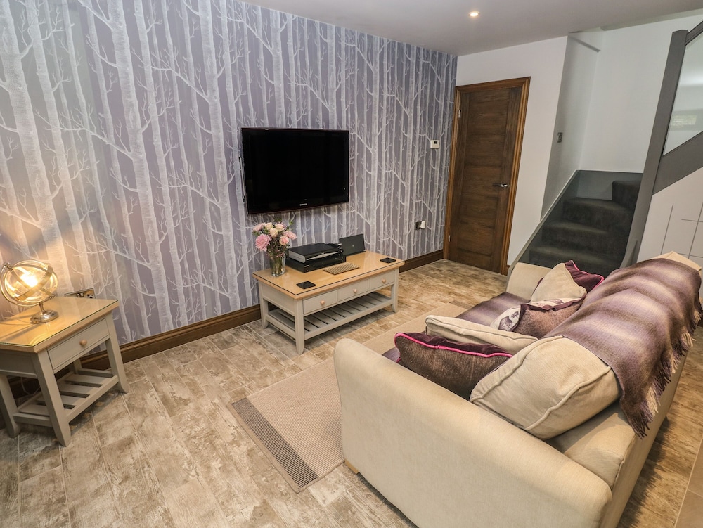 Cwtch Apartment - Pen Coed
