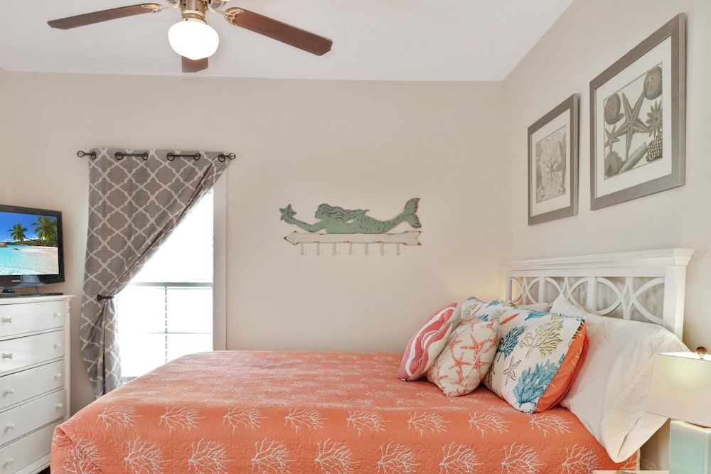 Barefoot Cottage B12 - Sea La Vie