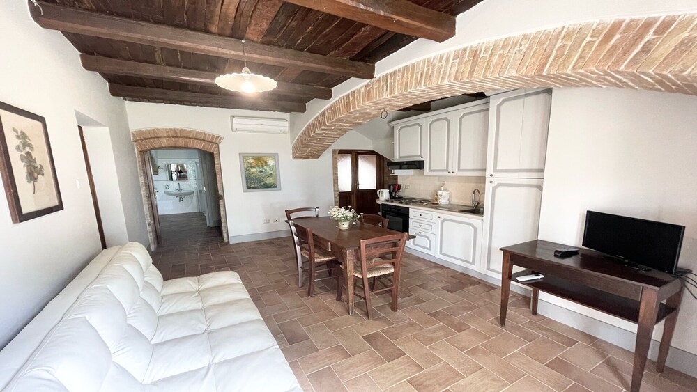 Beautiful Exclusive Pool Villa - Close to Spoleto bar Shops, Restaurants - Property Image 91