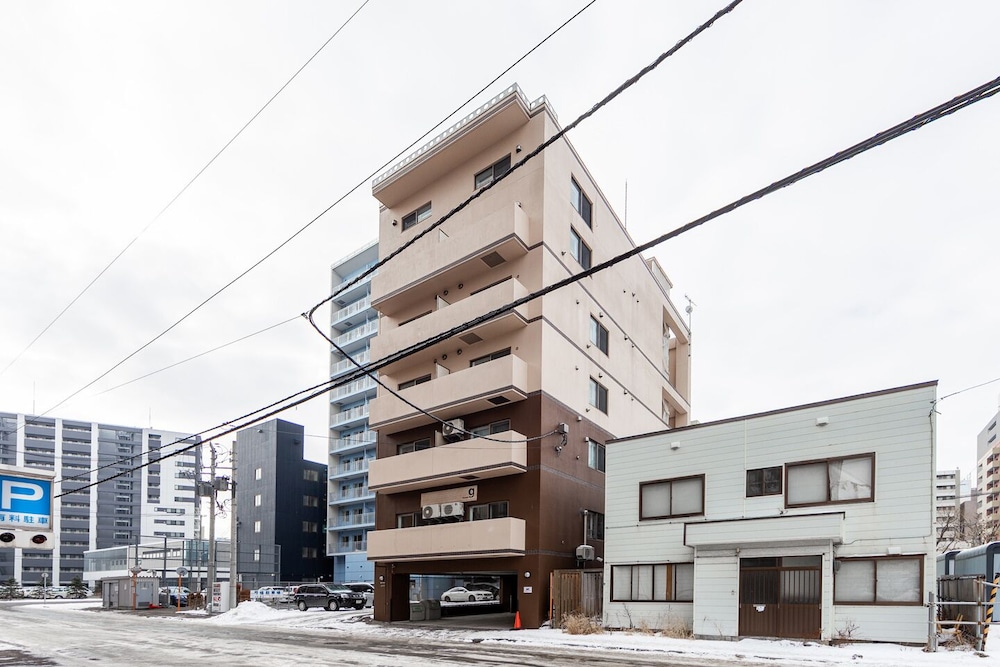 The East Avenue view 4