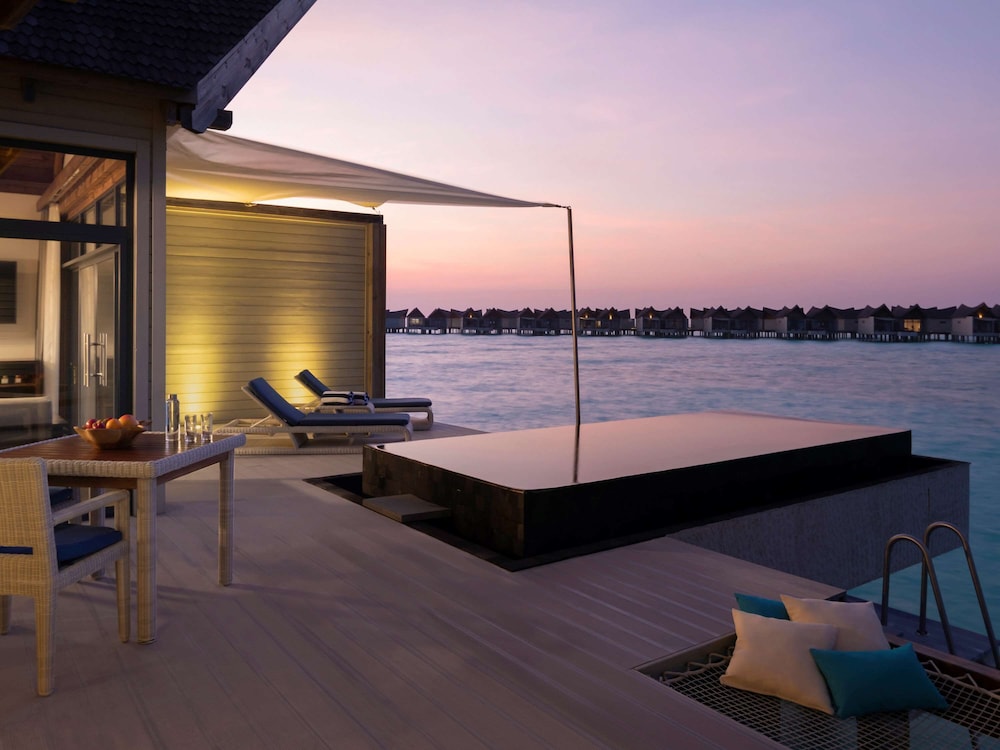 Kuredhivaru Resort & Spa Maldives by Accor