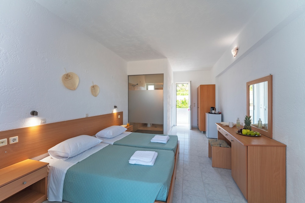 Yiasemi Faliraki rooms
