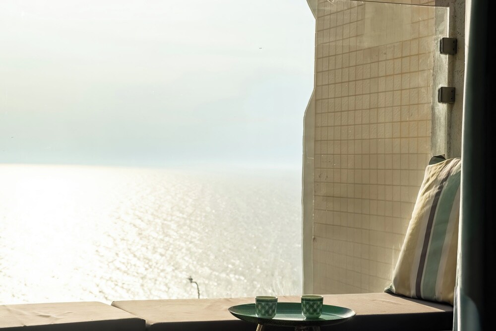 Netanya Beach Pool Studio by Sea N' Rent