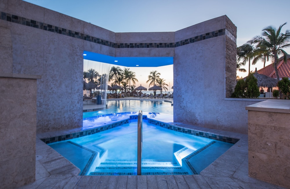 Playa Linda Beach Resort - Property Image 31