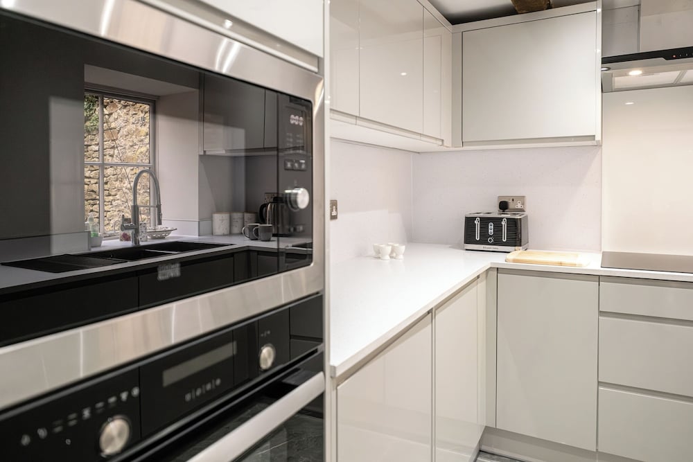 Eilmers Cottage Lovely 4BD in Malmesbury