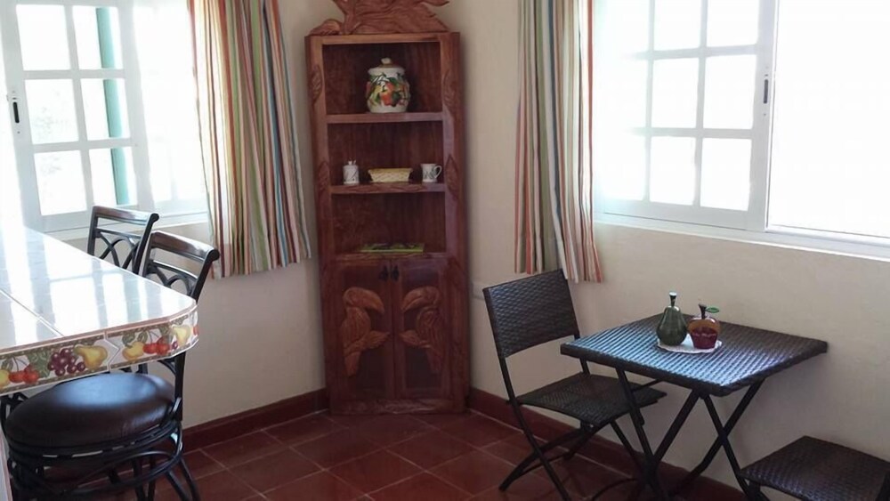 Villa Pajaros