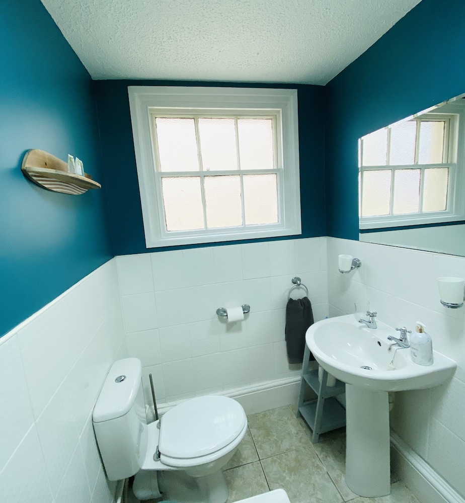 The Angove Guest House