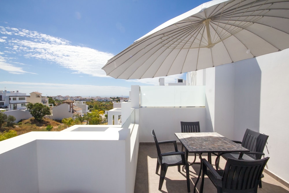 New Holiday Homes Los Mangos Nerja