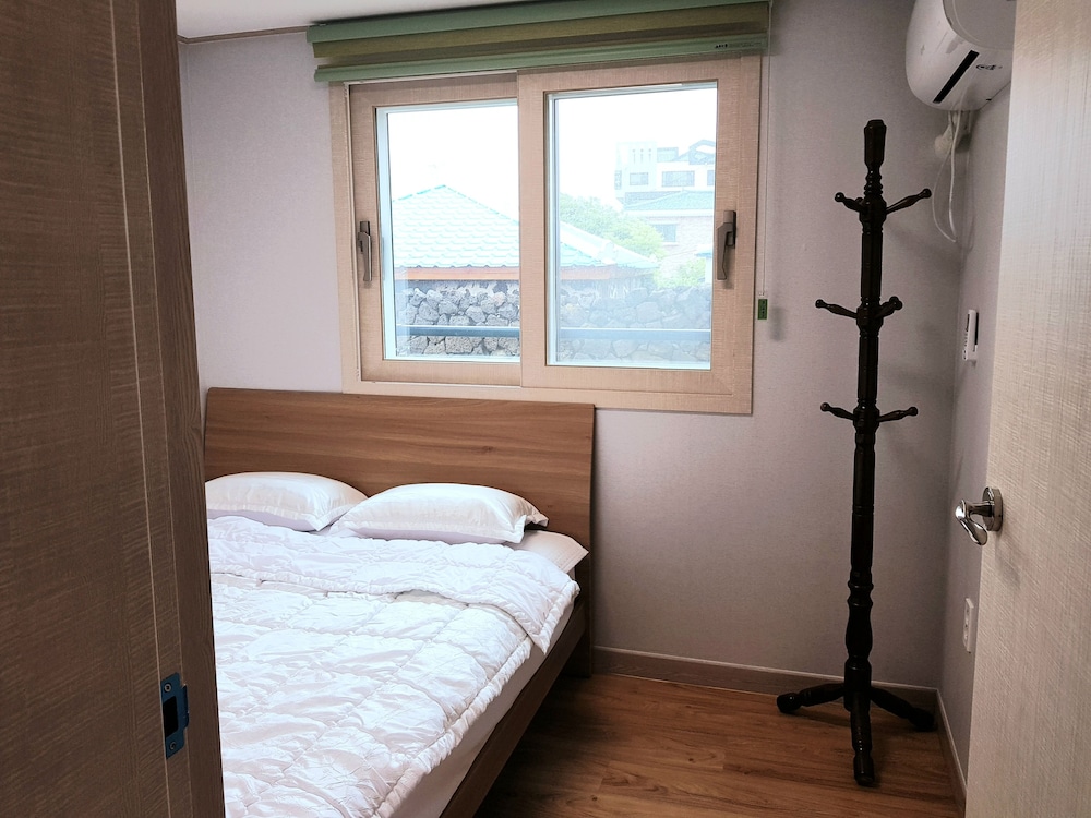 Jangsugot Pension view 3