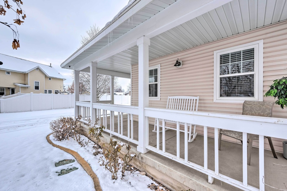 Logan Vacations - Family-friendly Logan Farmhouse w/ Yard  Near USU - Property Image 7
