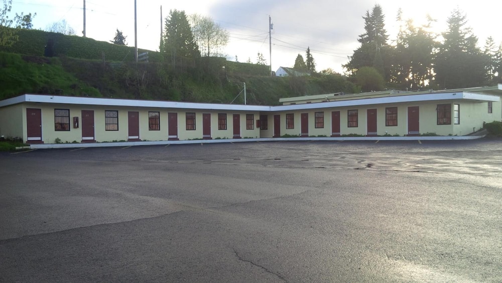Holiday Lodge