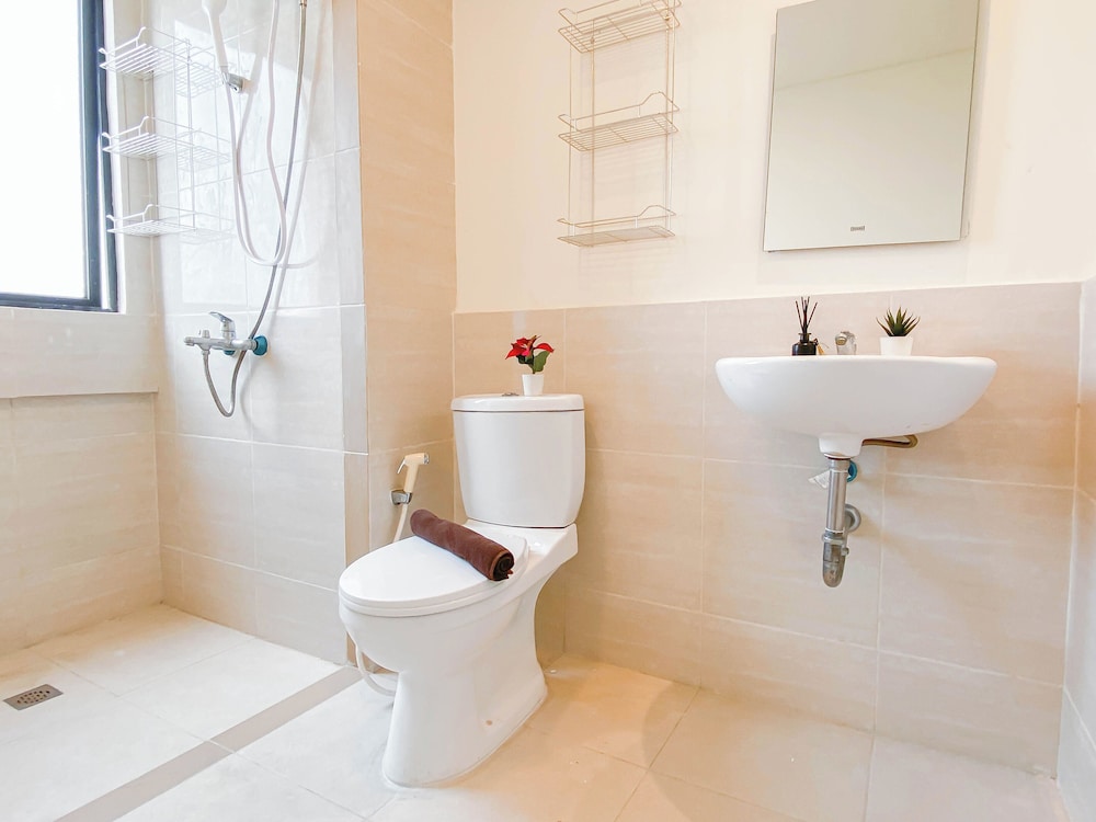 Soft Scandinavian 3Br At Meikarta Apartment