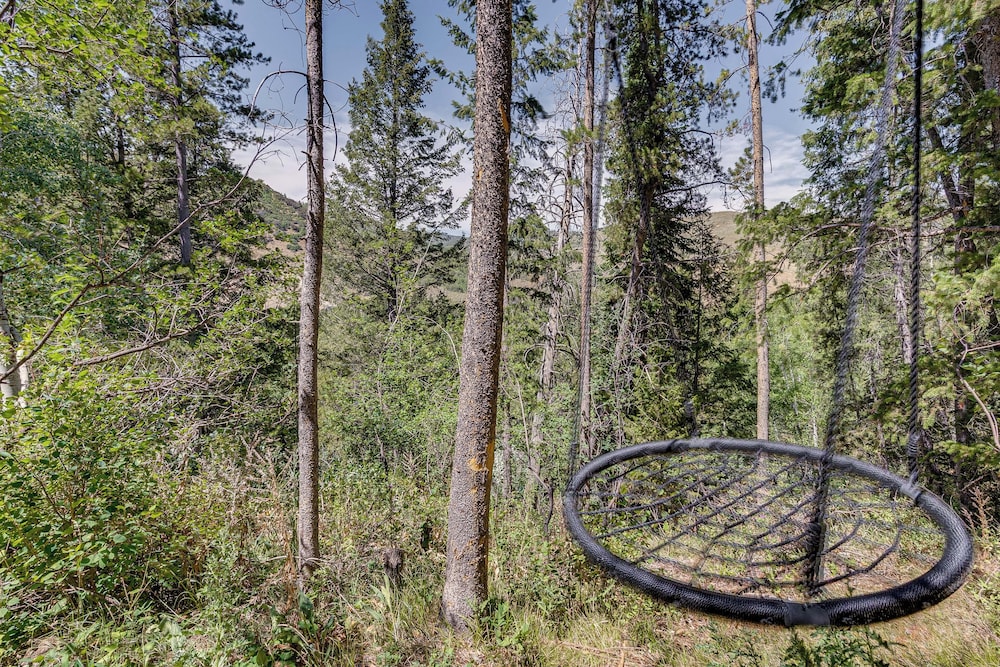 Lake Access, Mtn Views: 'cooks Cabin' in Kamas!