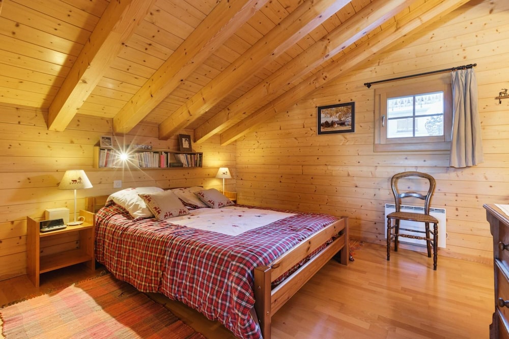 Montebello - Cozy Classic Swiss Chalet With Stunning Views