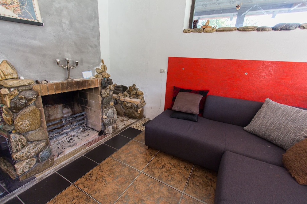 Ana Bed and Breakfast view 2