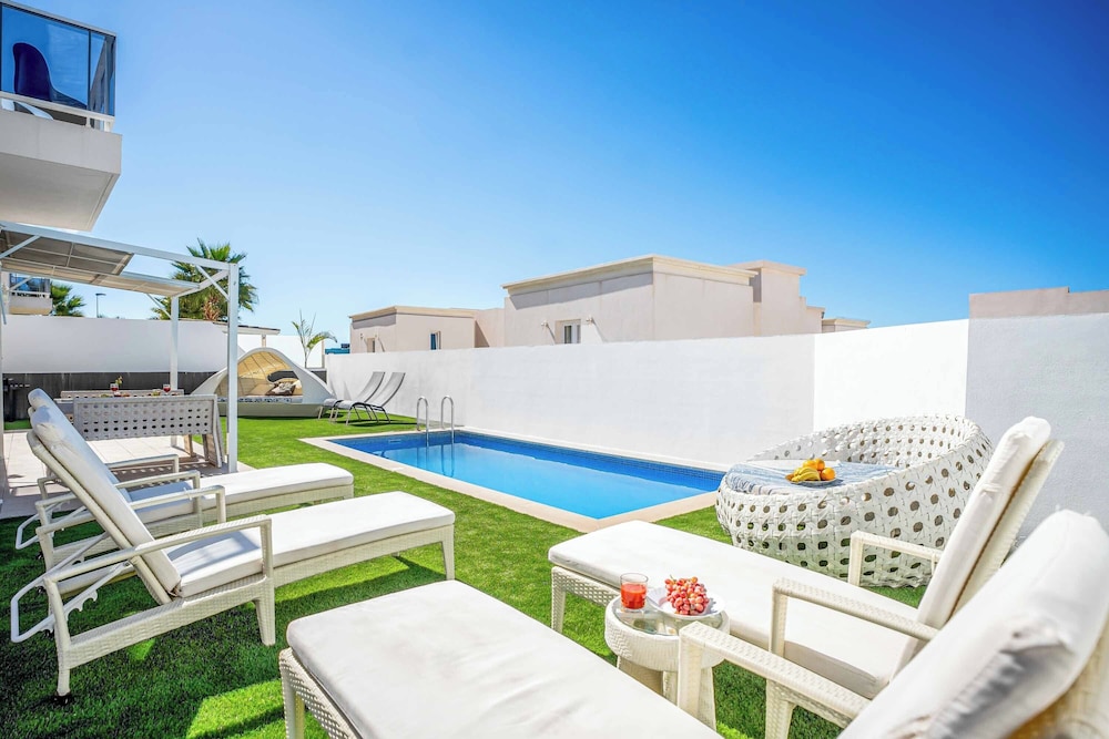 Villa Primrose