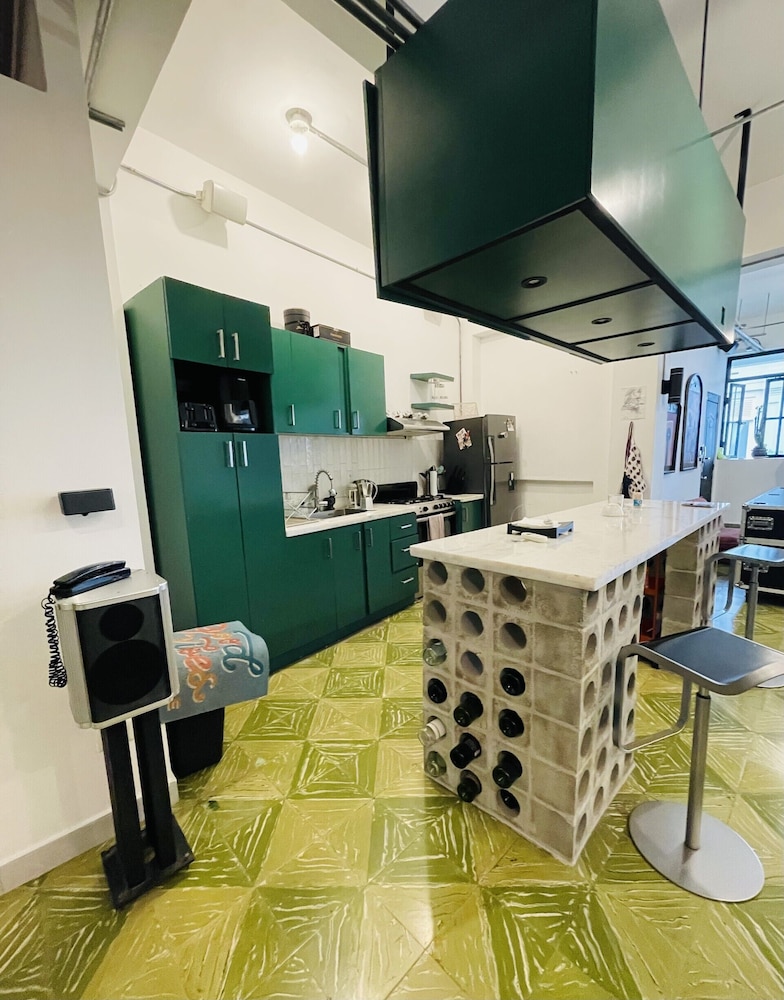 Zona Loft Apartments