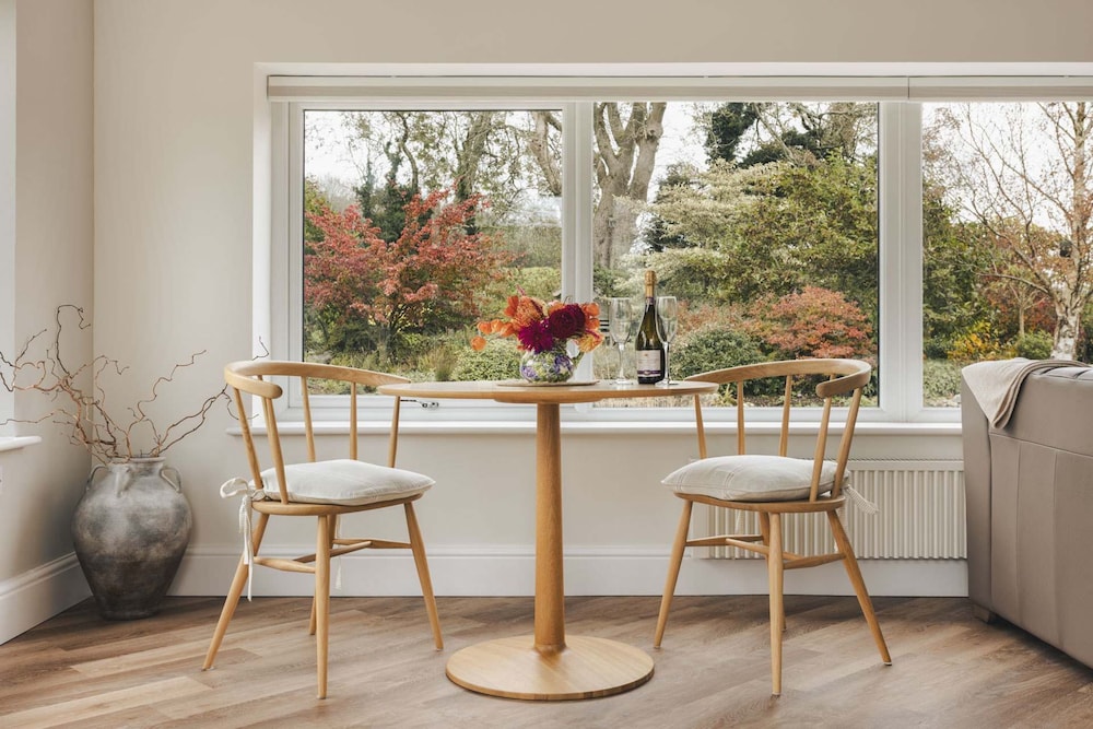 The Lookout With 1 Bedrooms and 1 Bathrooms