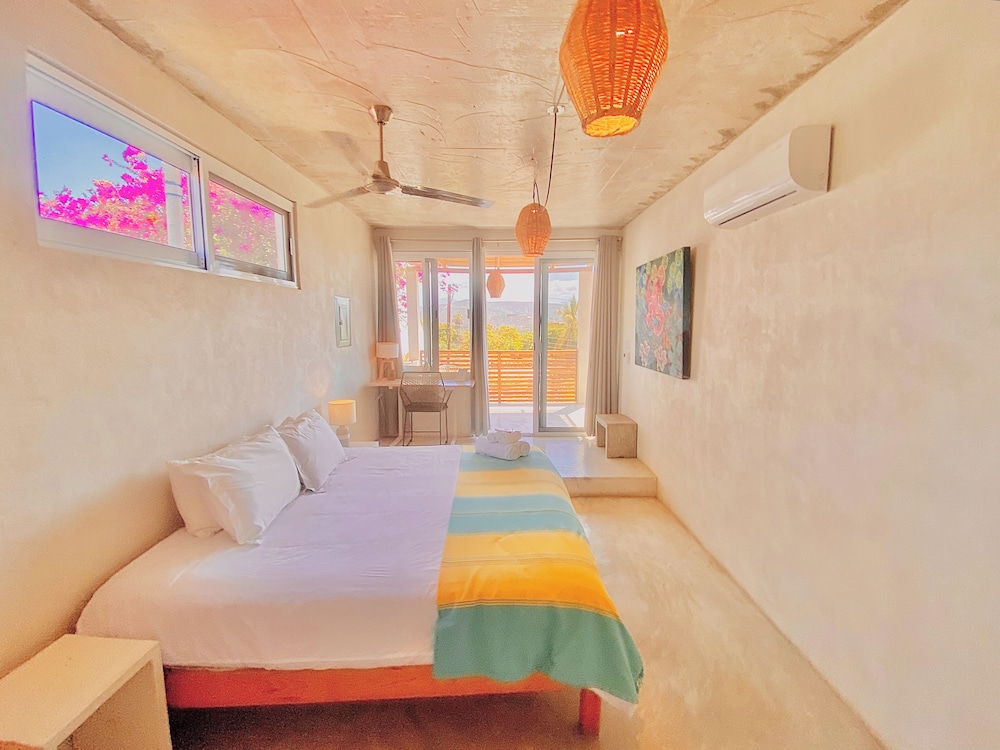 Perro Surfero Hotel Boutique - Todos Santos, BCS