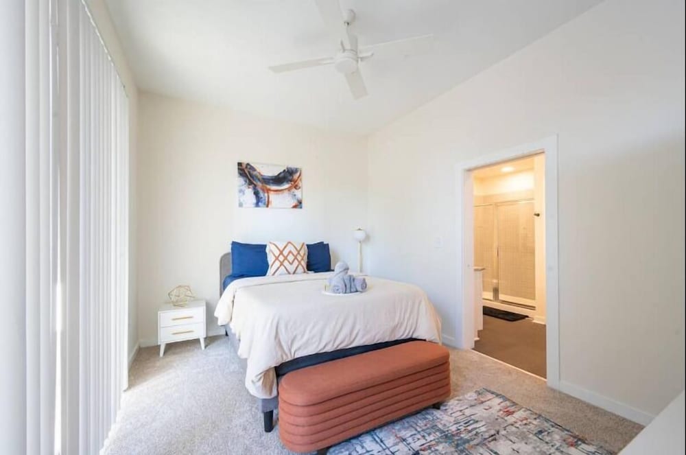 Luxury Apartment Uptonw Wi-Fi Gym 233
